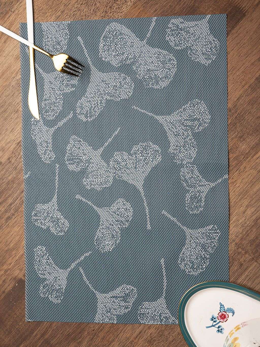 Blue Floral Pattern - Placemat Mat Set Of 4 3 Blue Floral Pattern - Placemat Mat Set Of 4